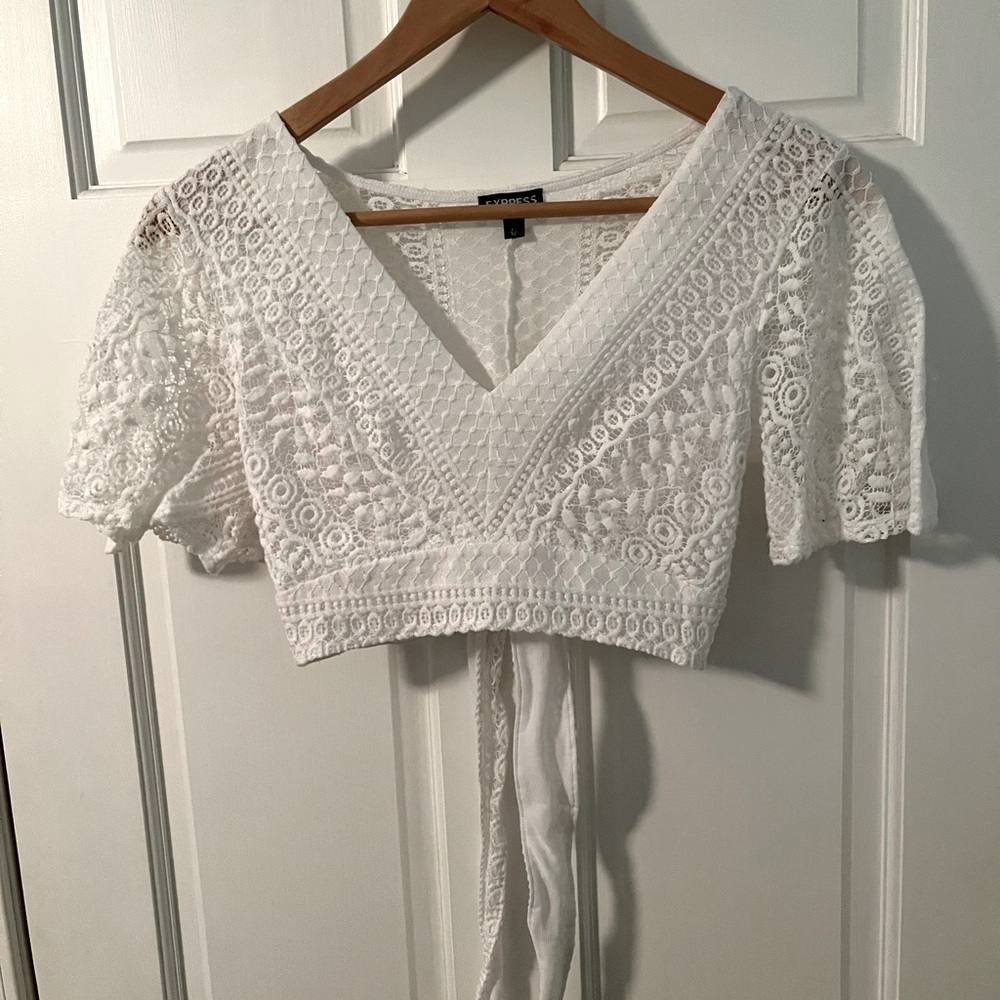 Can You Rock A Crop Top?!